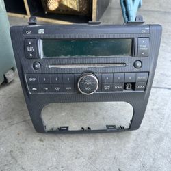 2007-2012 Original Factory Nissan Altima Stereo (came out of my 2011 Altima)