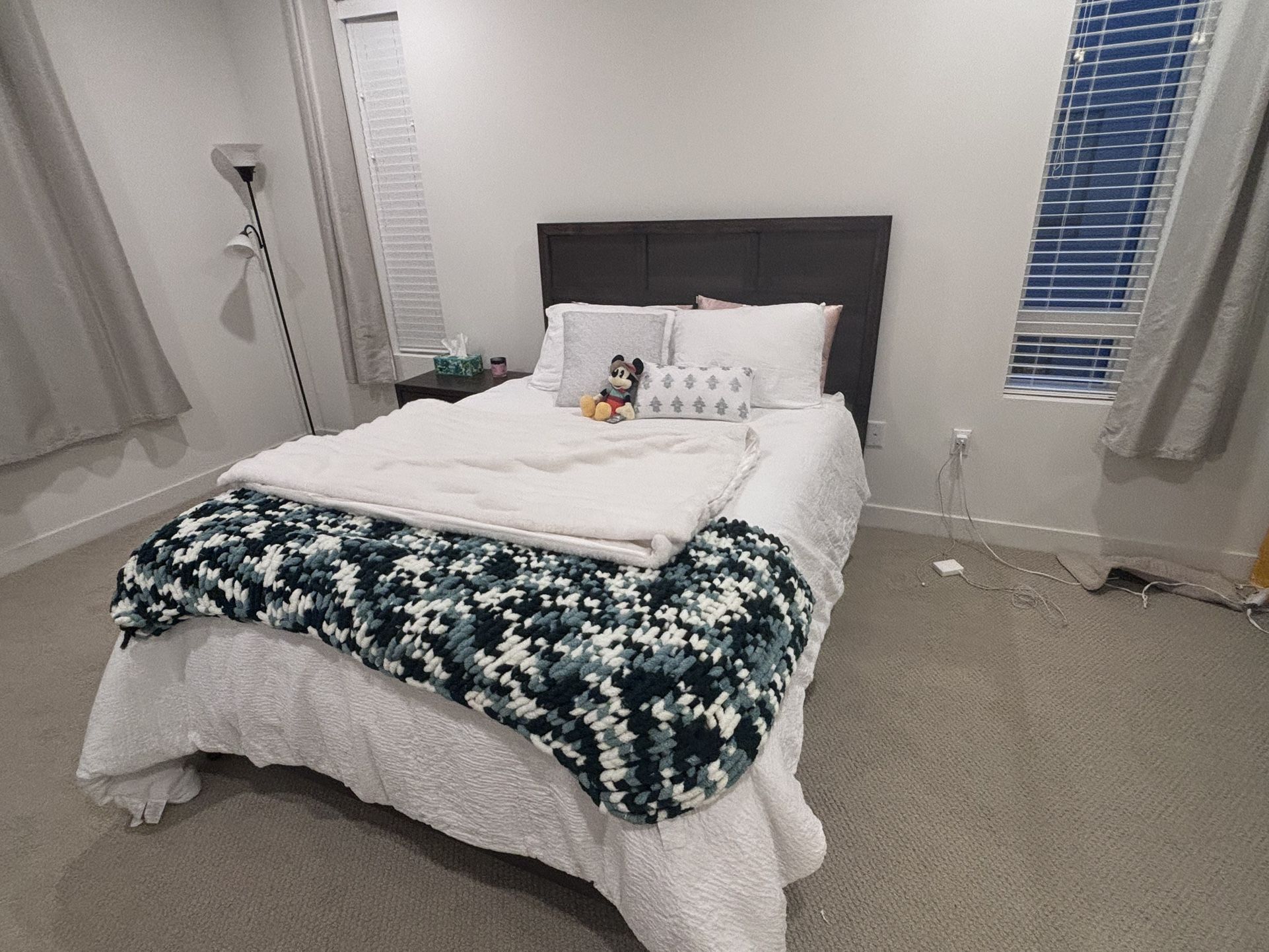 3 Pc Queen Bedroom Set