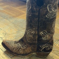 Cowgirl Boots 
