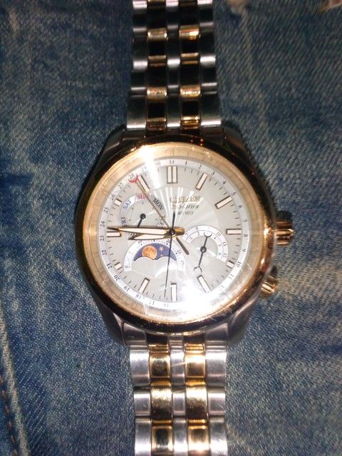 Rare Citizen Eco-Drive Two-Tone Watch (Silver & Gold) Caliber 8651