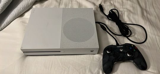 Xbox One S Console with Nacon Wired Controller
