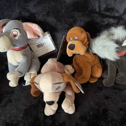 Disneys Lady And The Tramp Beanie Set