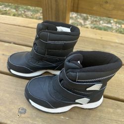 Boys Winter Boots Size 12 Black 