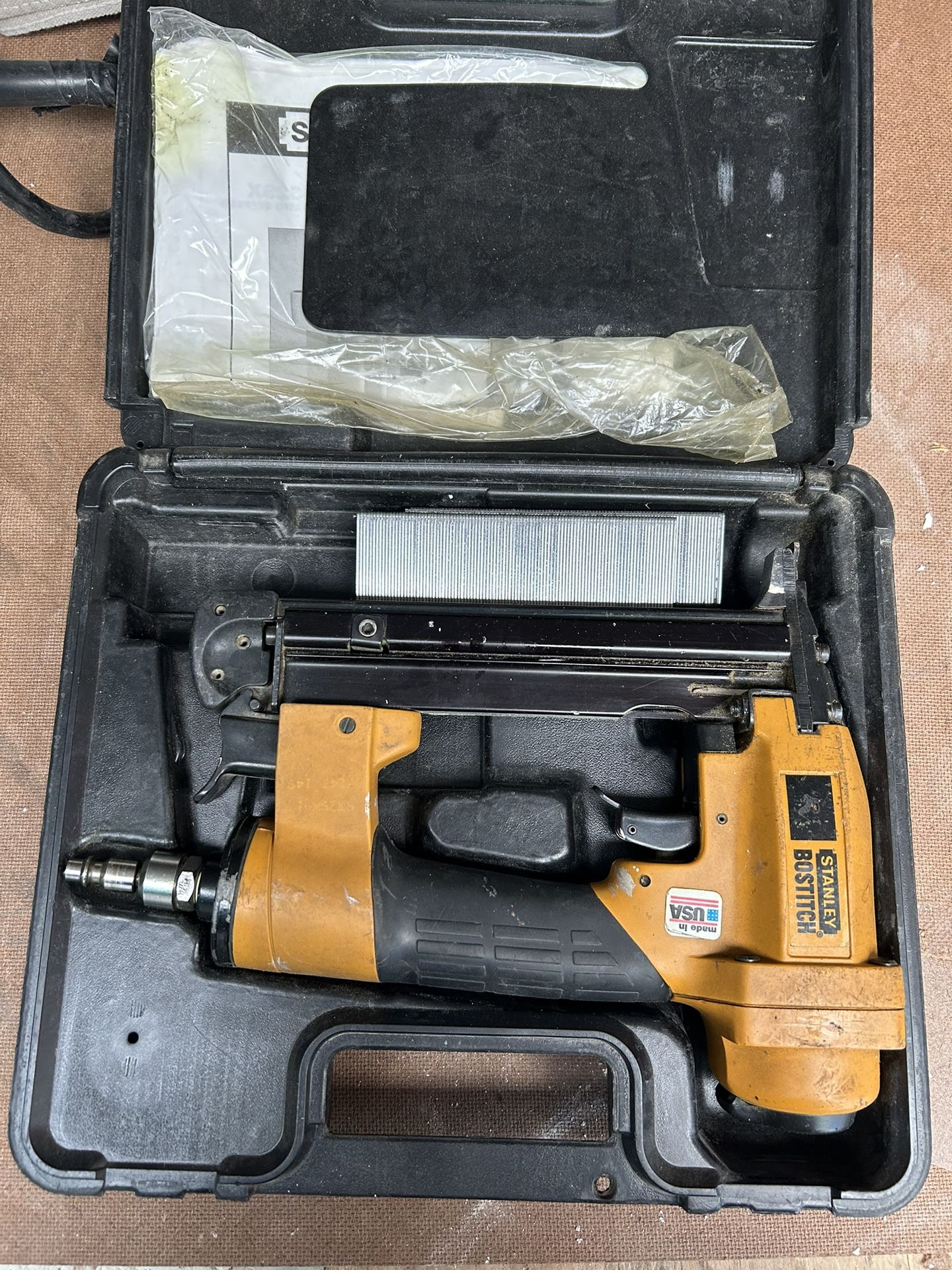 Bostitch Staple Gun
