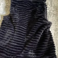 Faux Fur Vest 