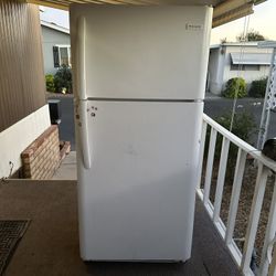 Free Fridge 