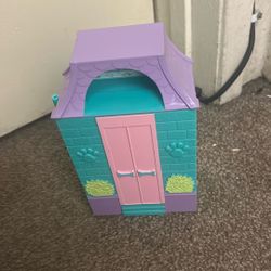 Polly Pocket 2001 Toy Comes With Some Toys 