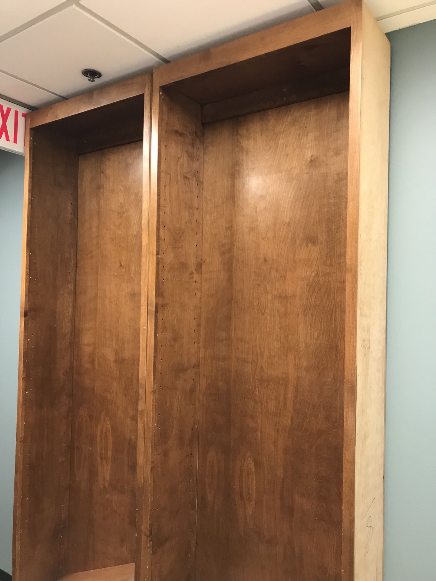 3 FREE BOOKCASES