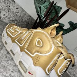 Supreme x Nike Air More Uptempo Metallic Gold - Size 8 - Rare Collab!
