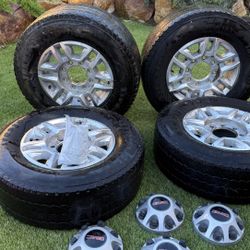 GMC  8 Lug Wheels And Tires From A 2021 4x4