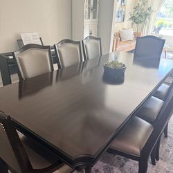 9 Piece dining table Set