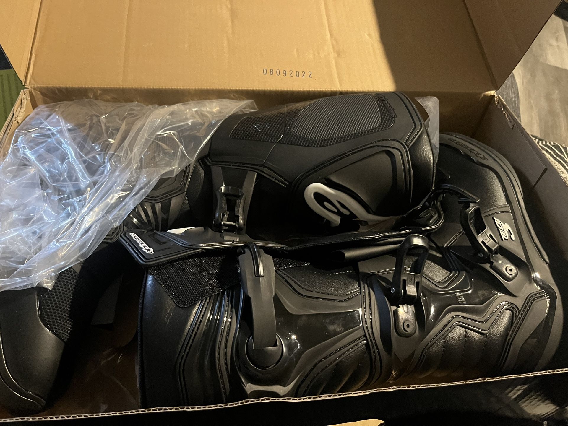 Brand new Alpinestars Tech 3