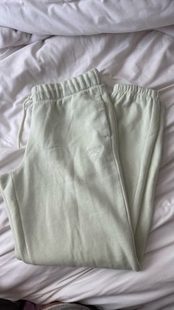 MINT GREEN REEBOK SWEATS