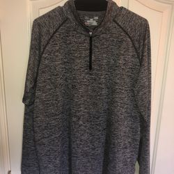 Men’s Under Armour 1/2 Zip Lightweight Jacket !!