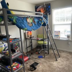 Bunk Bed (twin )