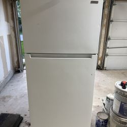 Vissani Fridge