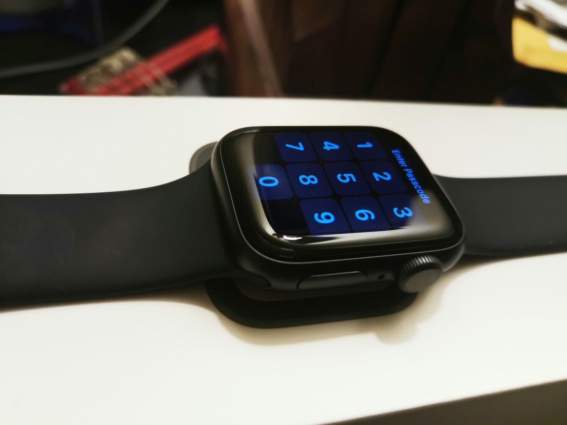 Apple Watch Series 4 for Sale or Trade