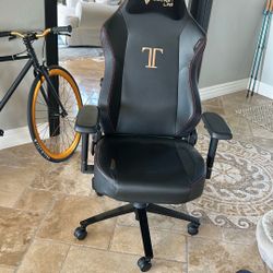 Gaming Chair, Secret Lab Titan