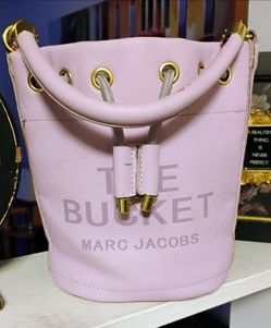Marc Jacobs The Bucket Bag – Light Pink