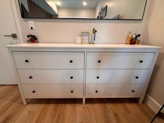 Modern 6 Drawer Dresser