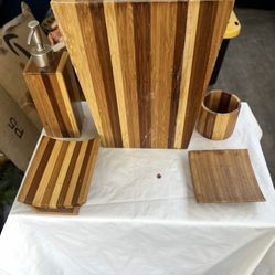 Bathroom accessories