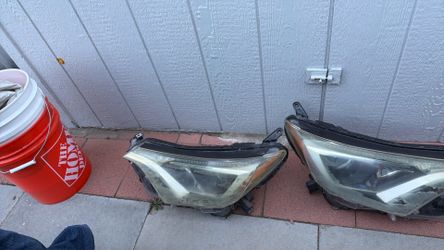 Head Lights 2017 Ram Ford