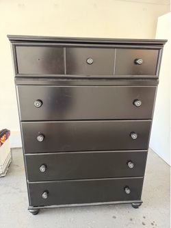 Black 5 drawer dresser