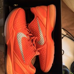 Kobe 6 Total Orange Size 12.5 