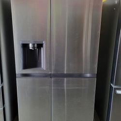 LG Side By Side Refrigerator 27 Cubic 4 UA 