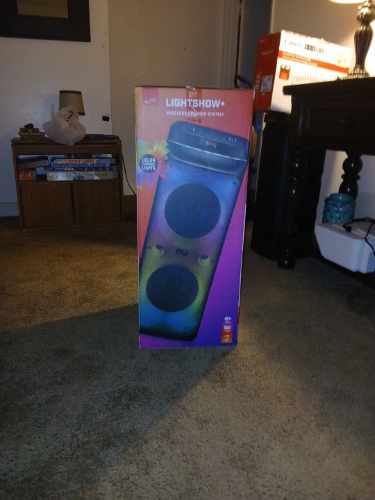 Light Show Wireless Speaker System Bluetooth Great Price!