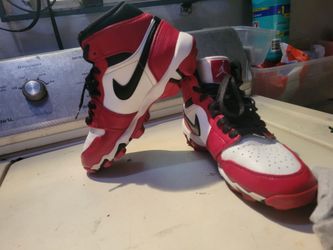 Jordan 1s Kids Multisport Cleats (Chicago) size 4