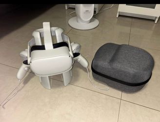 Meta Quest 2 VR Headset with Controllers and Case