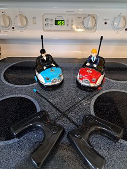 FAO Schwarz Remote Control Bumper Cars