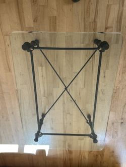 Table with with iron base