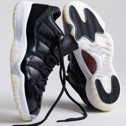 New* Nike Air JORDAN 11 Retro Low "72-10" GS Mens Size 7 y or Womens 8.5 US - DS OG All