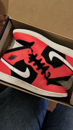 Tenis Shoes