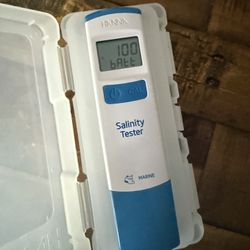 Hanna Checker “Salinity “