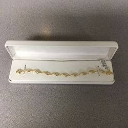 NEW Diamond Accent Bracelet 