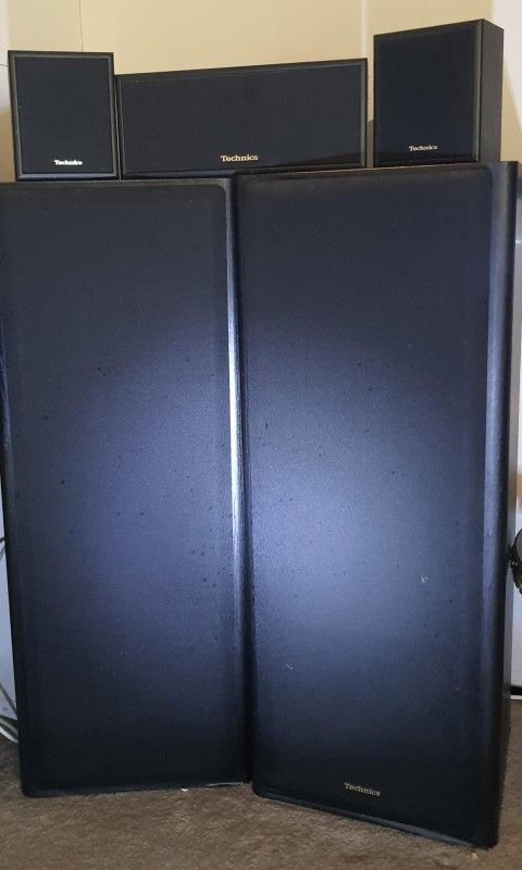 AMAZING TECHNICS Rare!! Surround Sound 5Pc Speakers Set! - $99 (Edison)