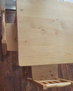 Kids Wooden Table And Chairs Set Non Toxic Age 2-5