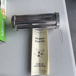 The Pampered Chef Valtrompia Bread Tube Flower #1550