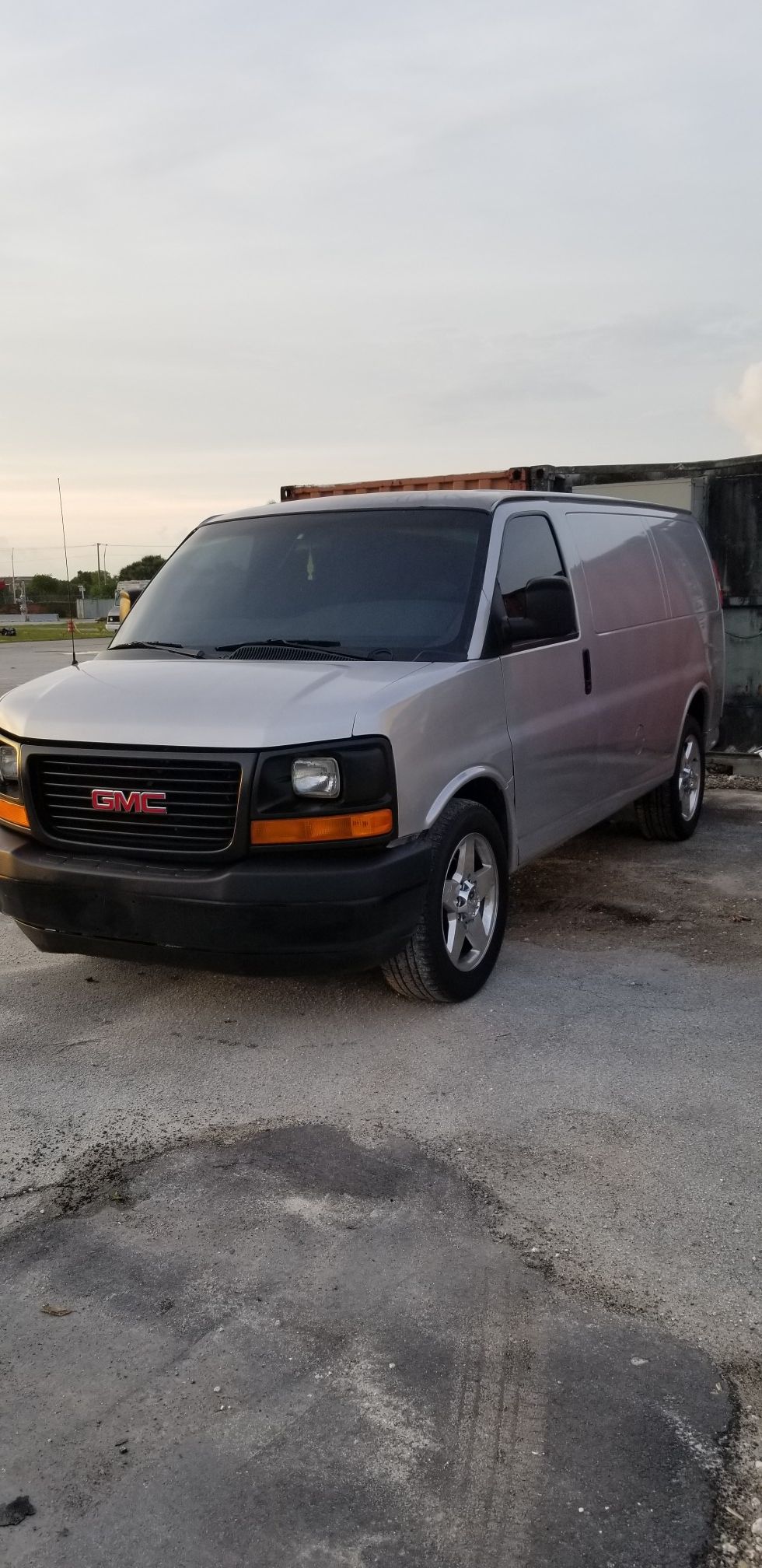 2000 Chevrolet Express Cargo