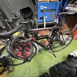 Canondale Road Bike