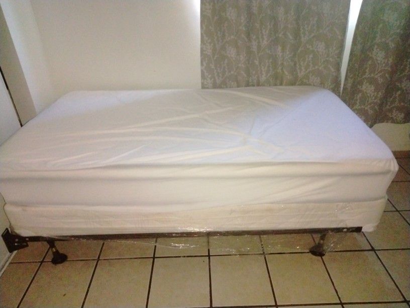 Twin Bed