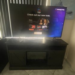 Samsung Smart Tv And Tv Stand Both For 90$