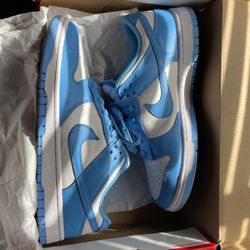 Size 9 1/2 Slightly Worn 9/10 Condition