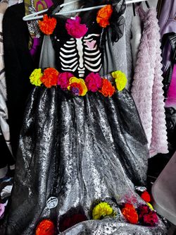 La Catrina kids costume size 6/7