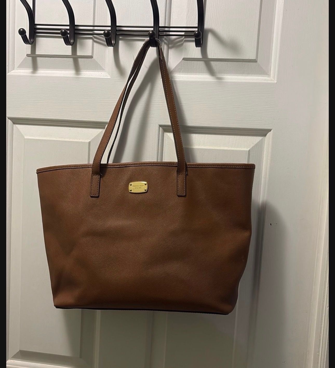 Gently Use Michael, Kors, Wallet, And Tote. Price Is Negotiable.