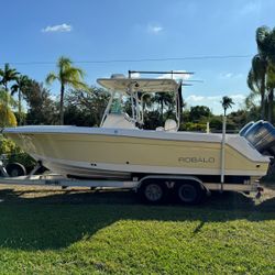 Robalo 26’ Boat
