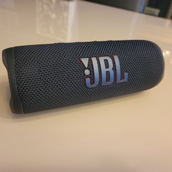 JBL Flip 6 Speakers